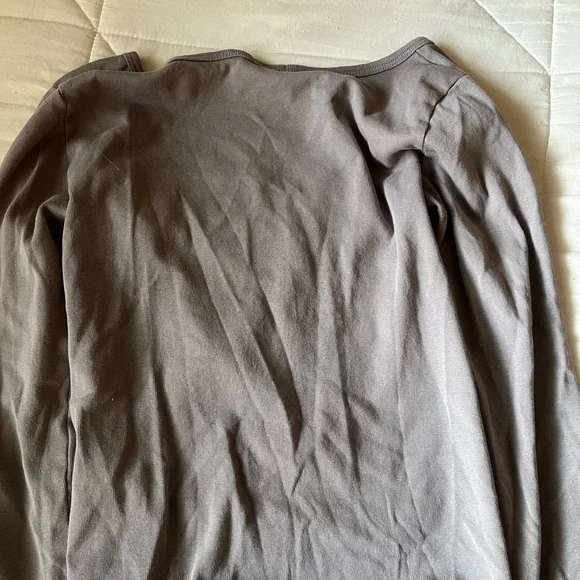 brandy grey long sleeve - Picture 6 of 6